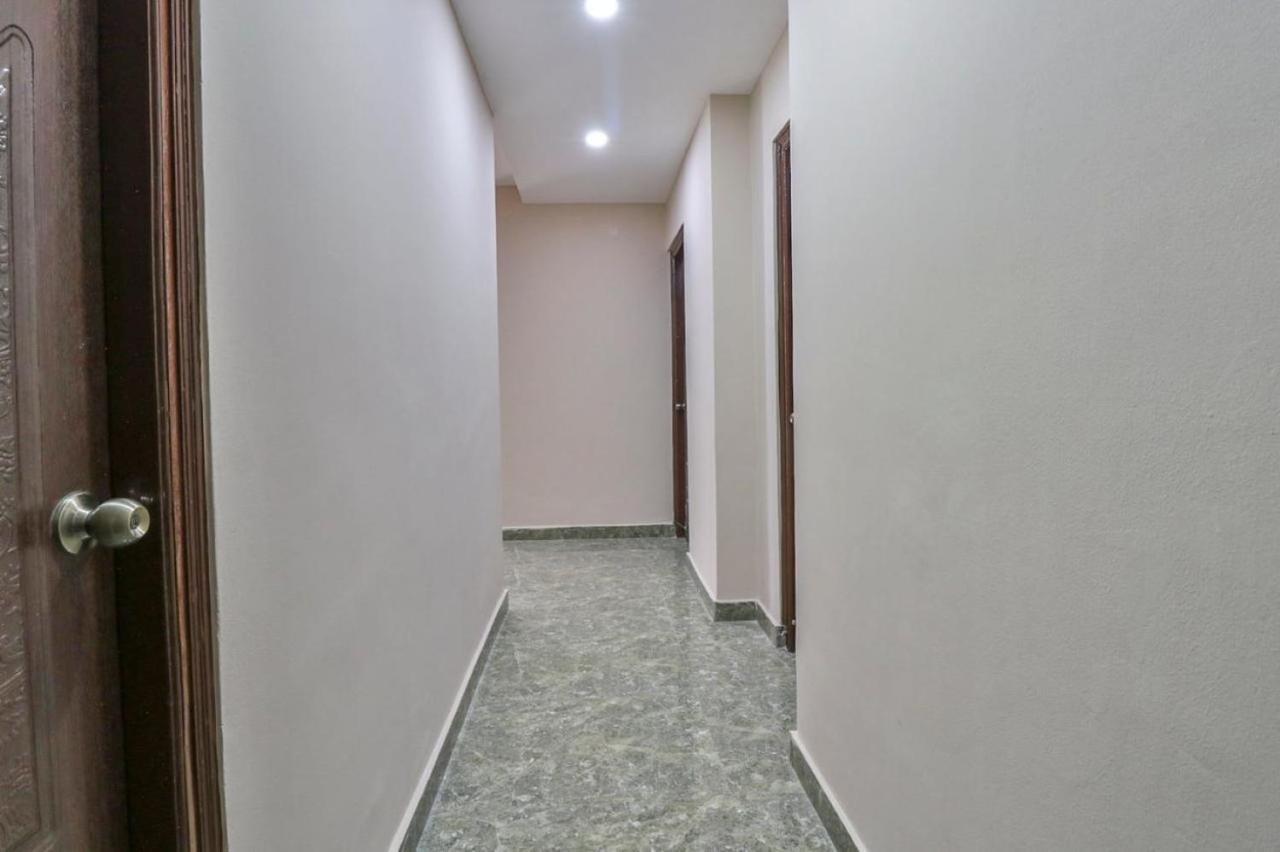 Airport Hotel Edge Home Stay Nova Deli Exterior foto